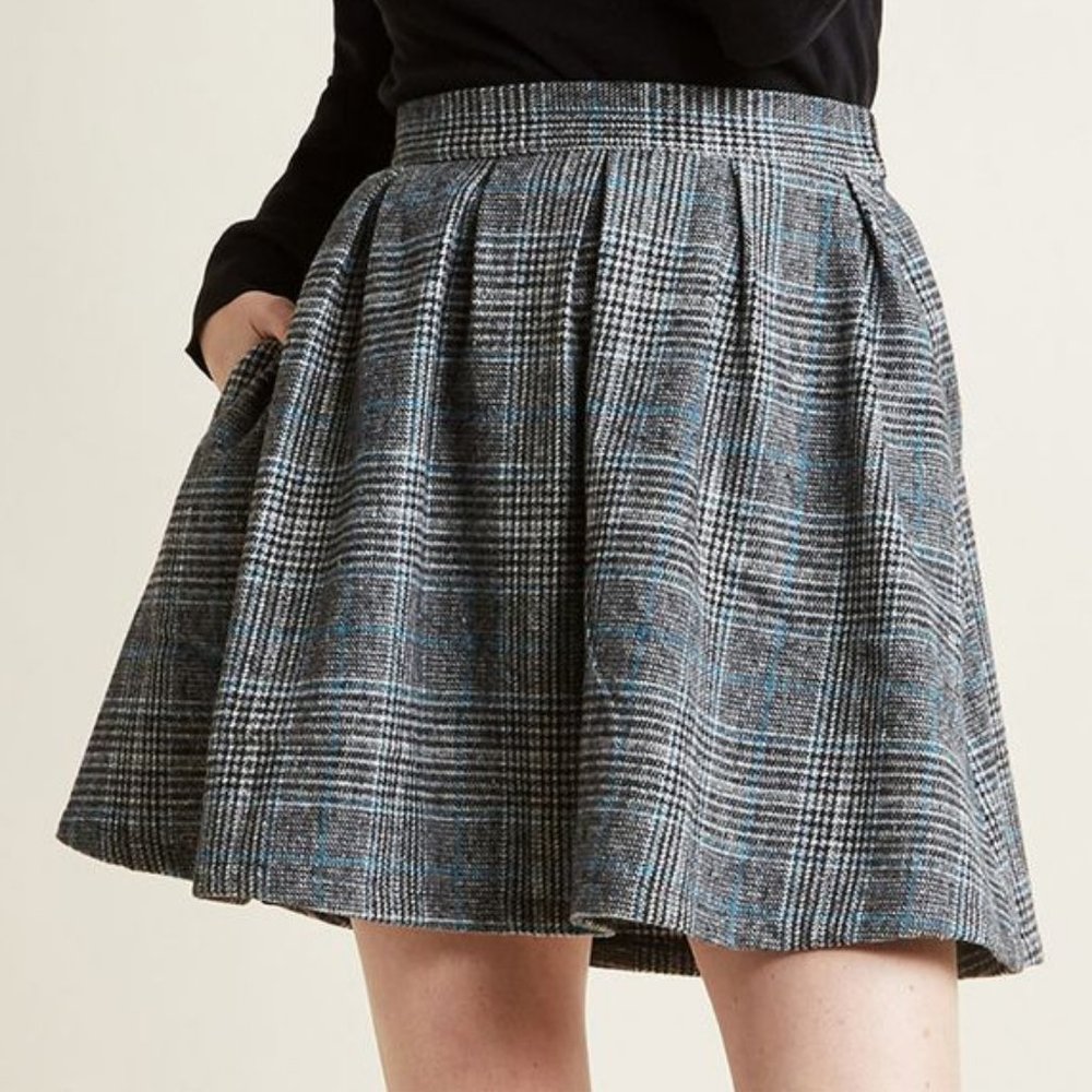Modcloth Brisk-Taker Grey & Blue Wool Skater Mini Skirt, size M
